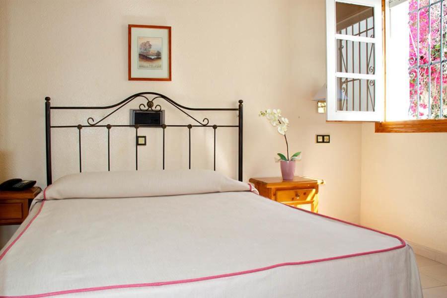 Hotel Mi Casa Antas Chambre photo